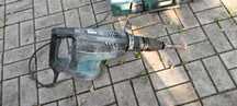 Відбійний молоток Makita HM 1203C