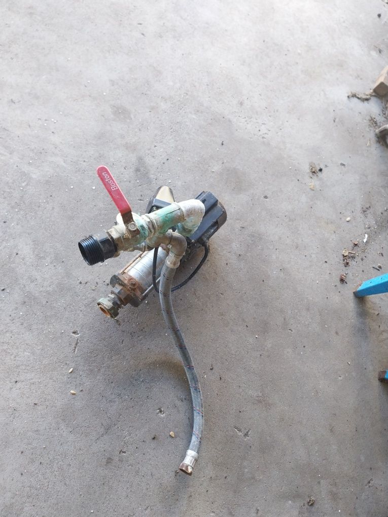 Bomba de Furo Água Grundfos CH4-60 - Funcionamento Perfeito (Usada)