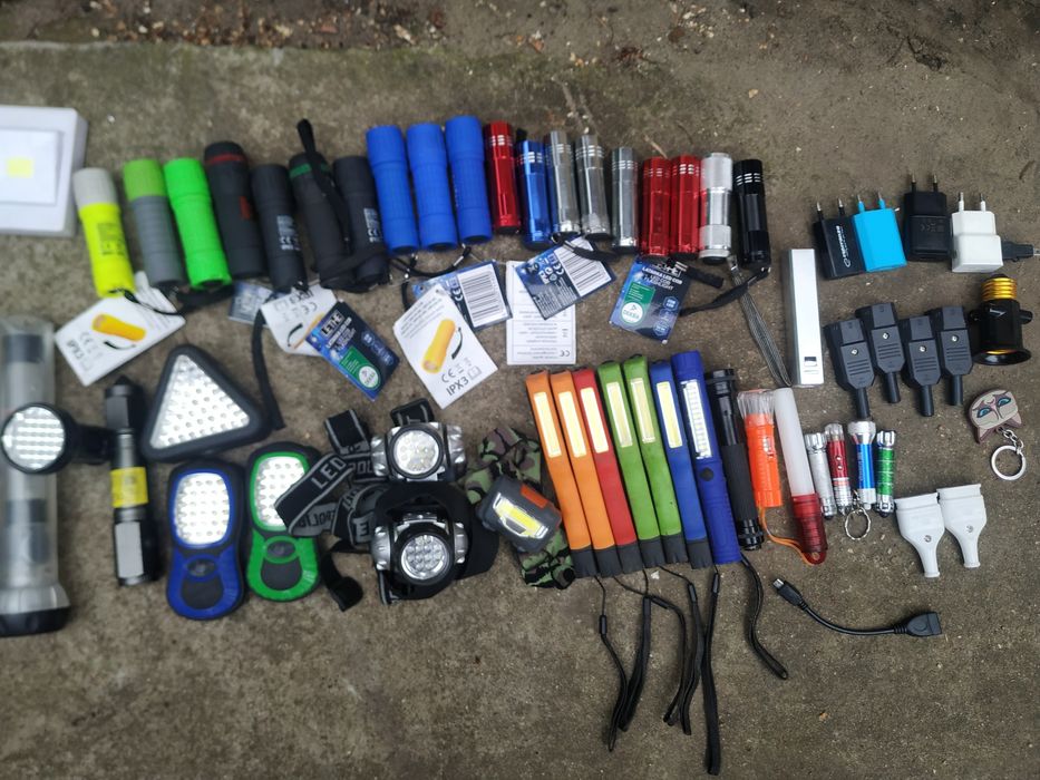 Latarki LED , oświetlenie, 55 sztuk, komplet