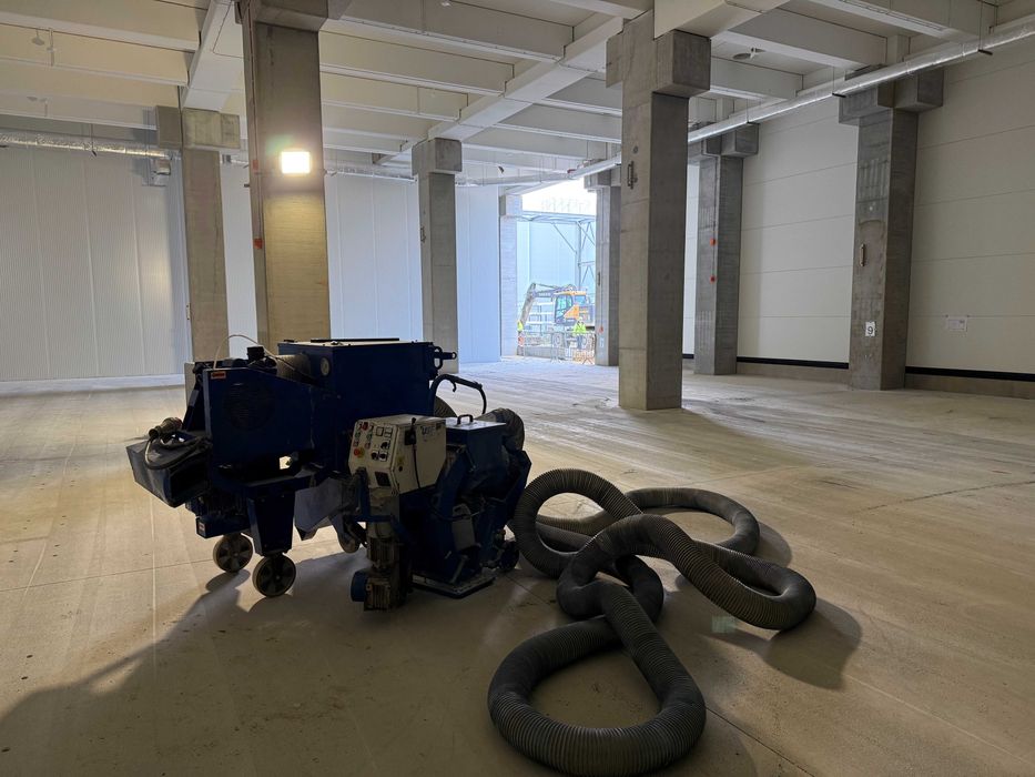 Śrutowanie betonu , reprofilacja