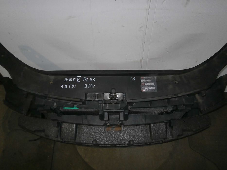 vw golf V plus pas przedni kompletny 1,9 TDI