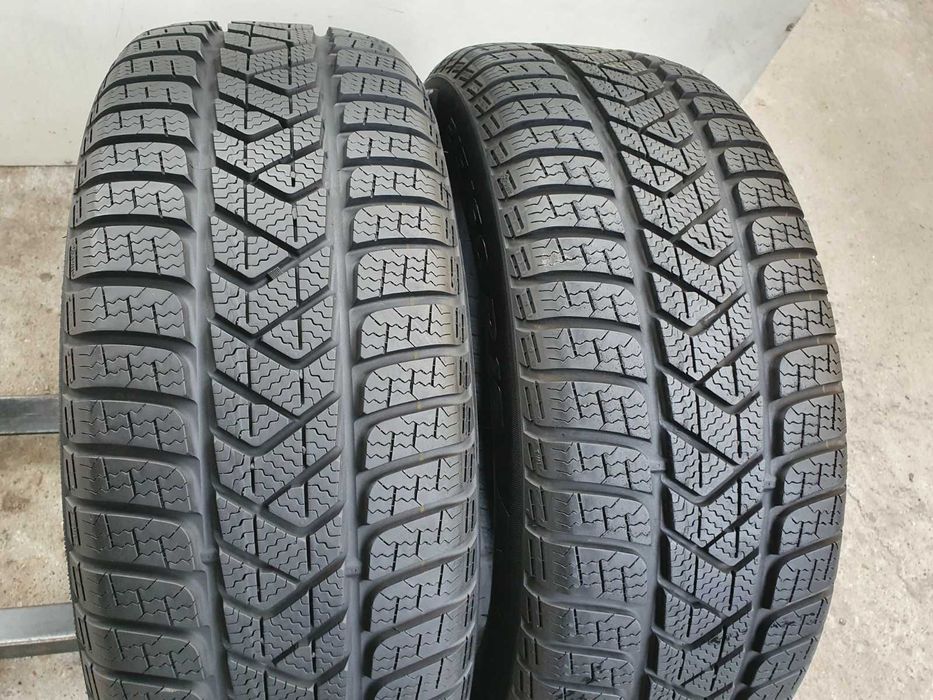 2x Pirelli Sottozero 3  215/55r17   7,4mm
