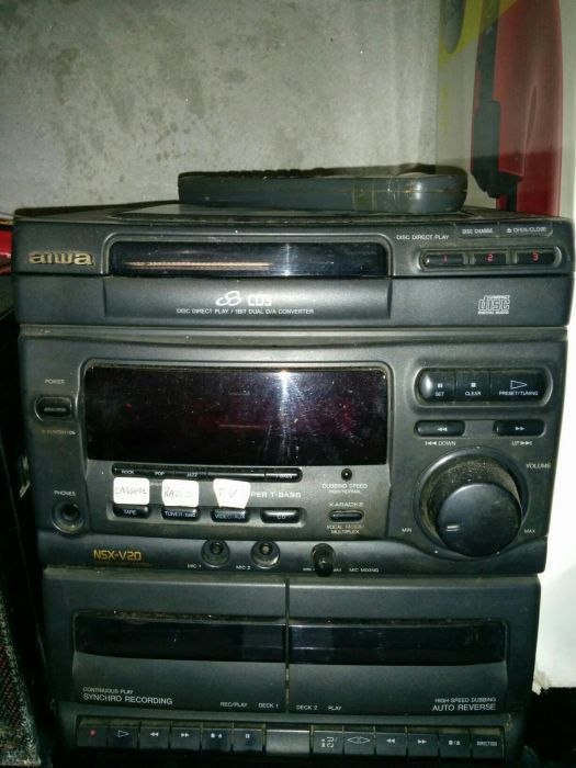 Rádio antigo 3cds/cassetes/rádio