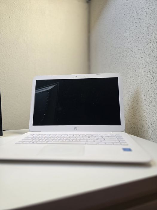 Portátil HP - Ideal para estudos e internet