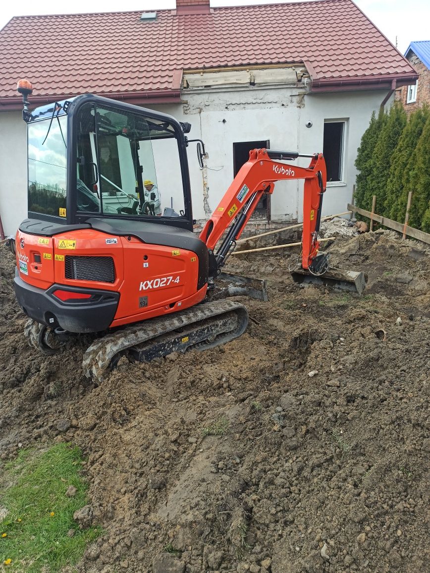 Usługi minikoparką KUBOTA kx-027