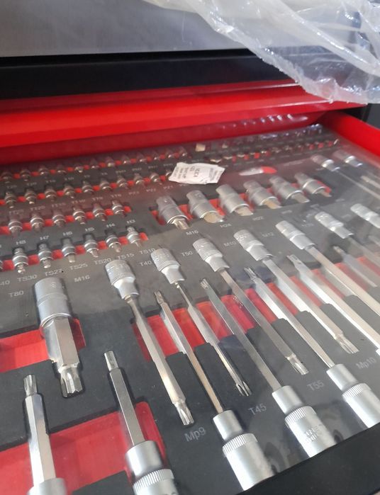 PROMOÇÃO Só até fim do mês Carrinho de ferramentas