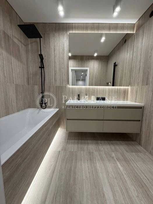 Варшавський Правди Крістерів Ретровіль 2 к з ремонтом Подільський