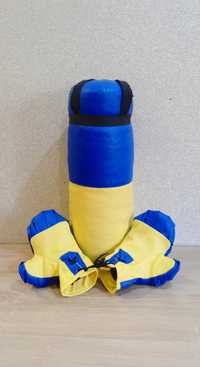 Боксерская груша с парой перчаток боксерский набор Strateg Ukraine 5+.