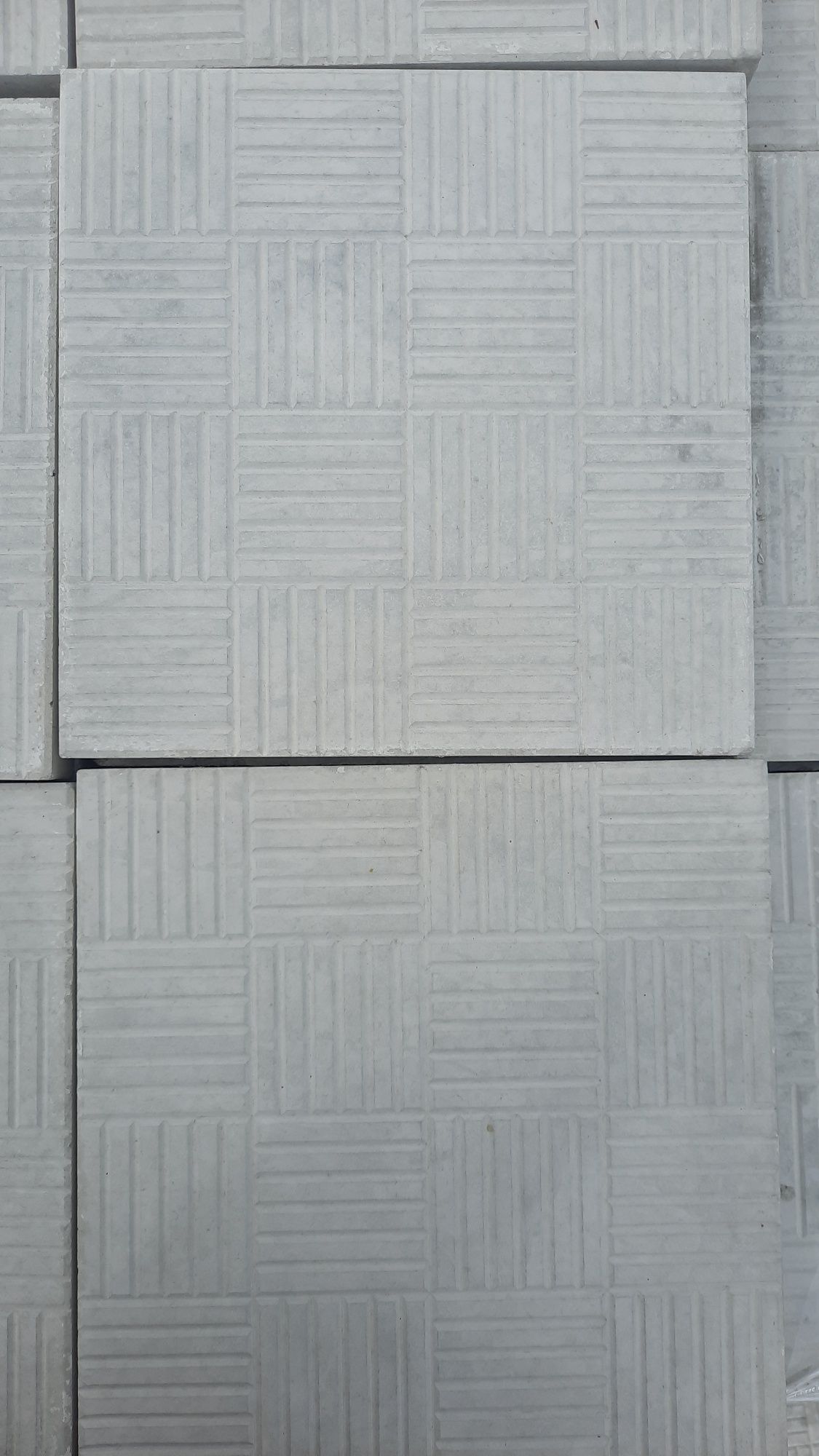Плитка тротуарна 30×30