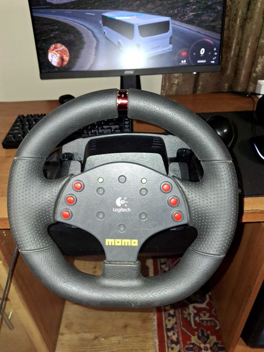 Руль logitech momo racing логітеч момо рейсінг