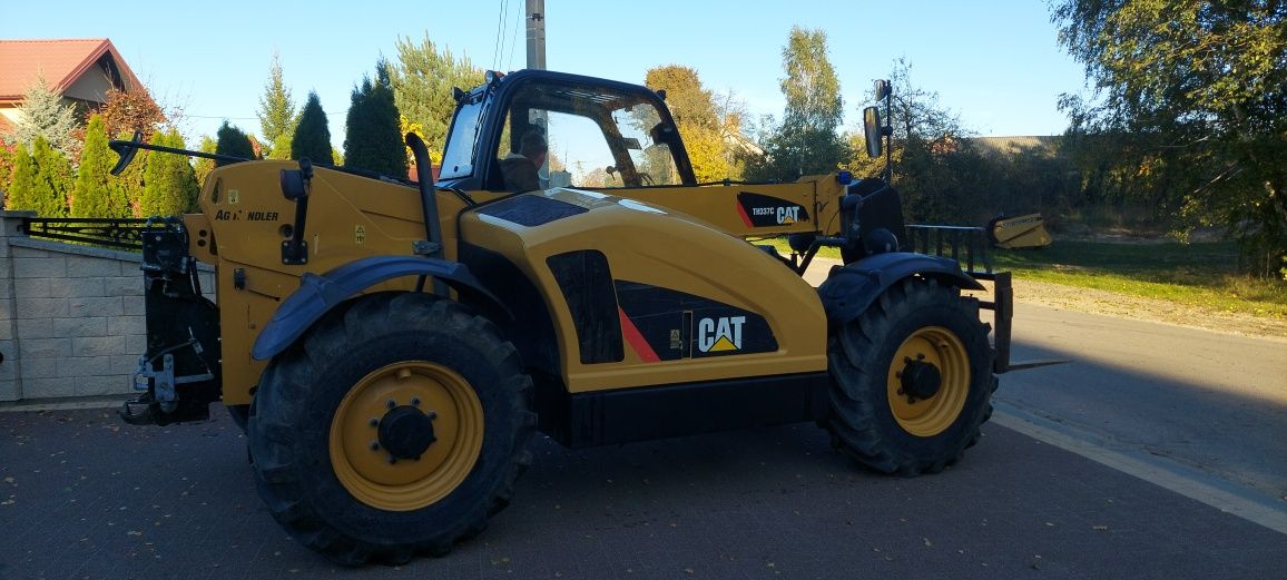 Ładowarka teleskopowa caterpillar TH337C  2017r Oryginał