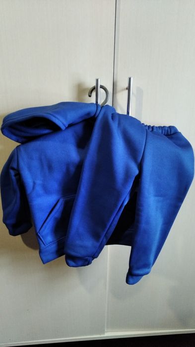 Продам нові костюми тринитка на флісі