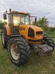 Renault Ares  710 RZ