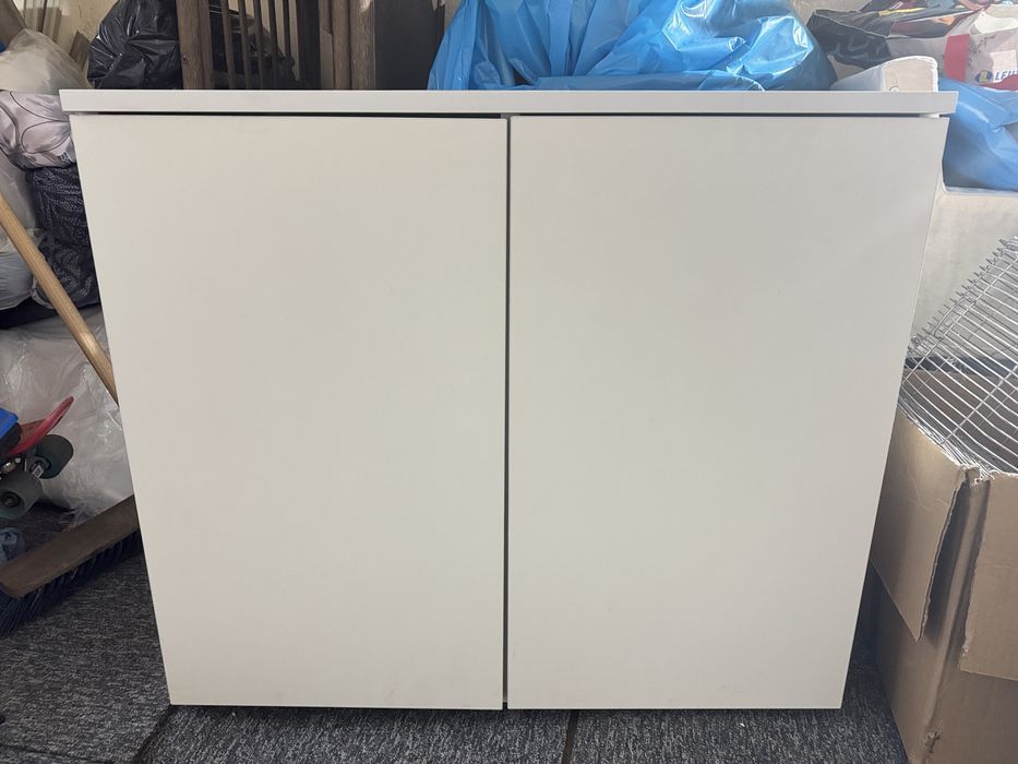 szafka biala z polkami szafka stojaca szafka pod akwarium