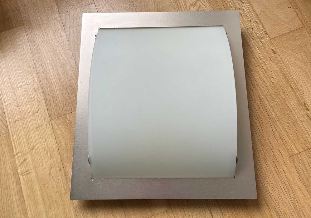 Candeeiro de teto de casa de banho