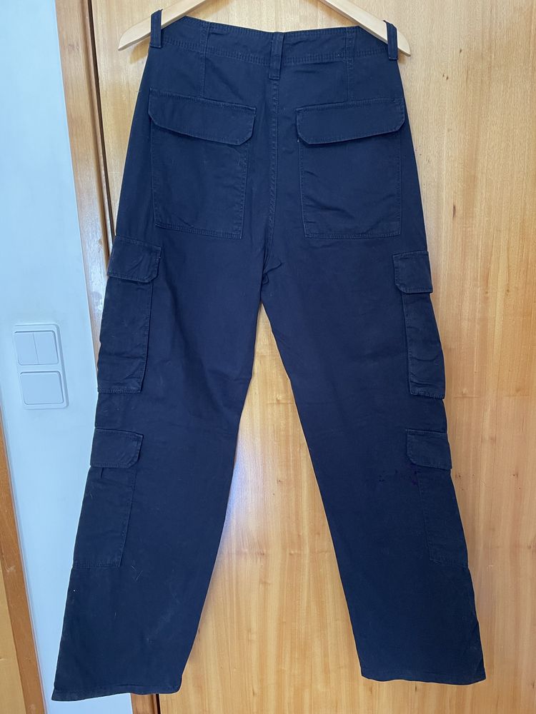Calças cargo azul marinho Bershka
