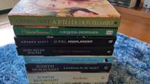 Livros como novos cada 12€ (Judith McNaught,Cheryl Holt, entre outros)