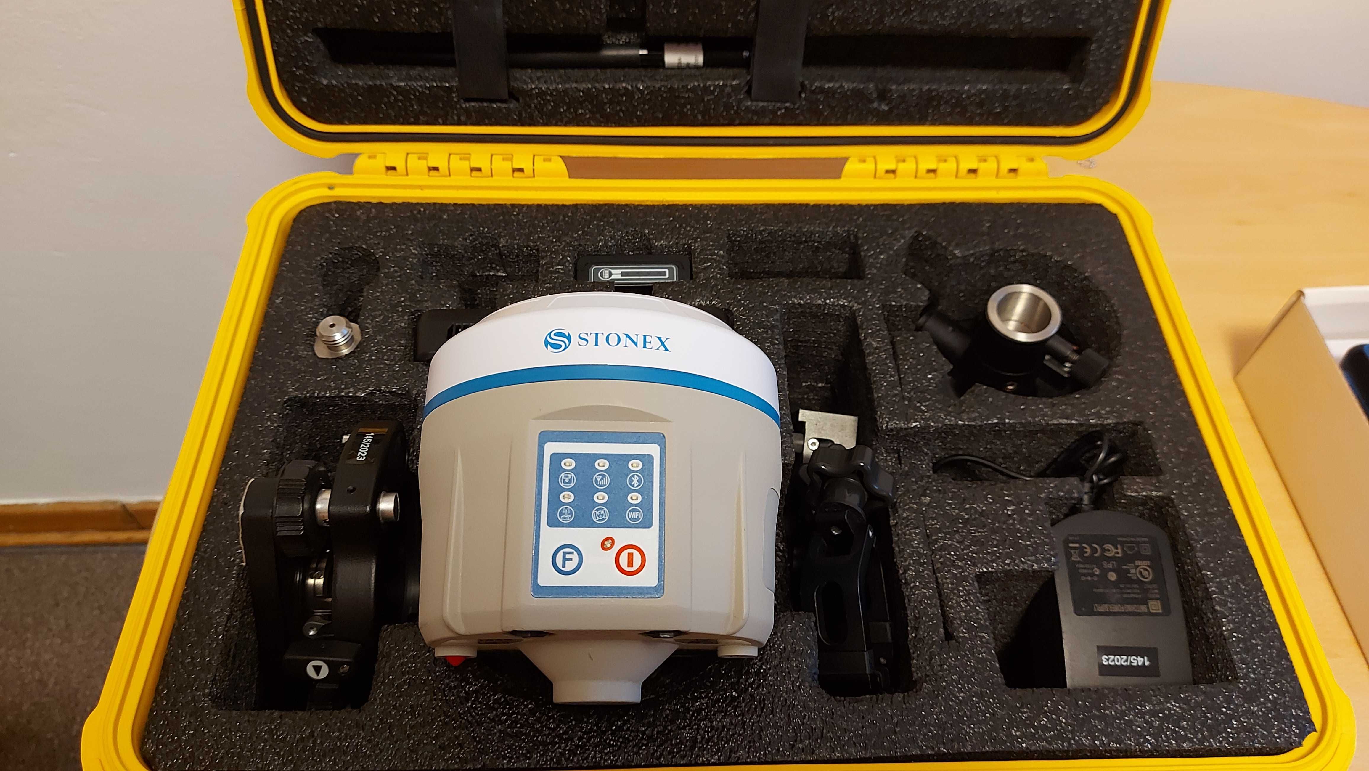Odbiornik GNSS Stonex S10