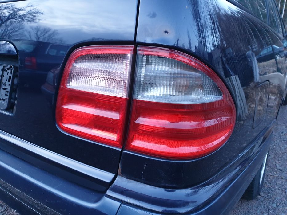 Mercedes Benz e 210 lift lampy tył tylnie światła swiatla