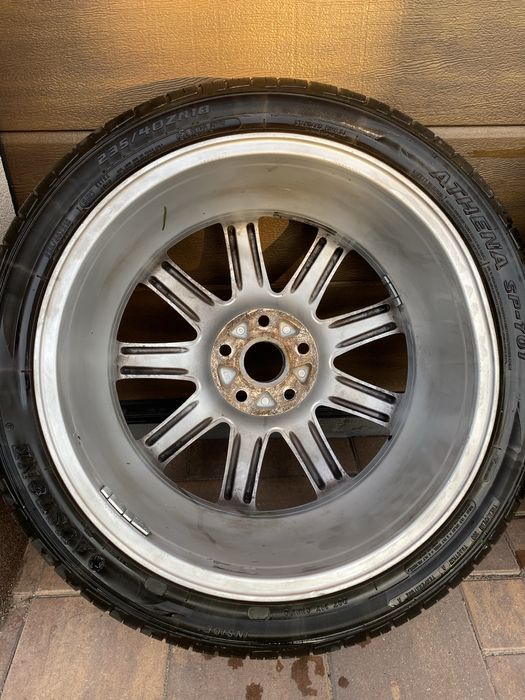 Kola Audi 18 8Jx18 ET43 235/40R18 DOT 0524