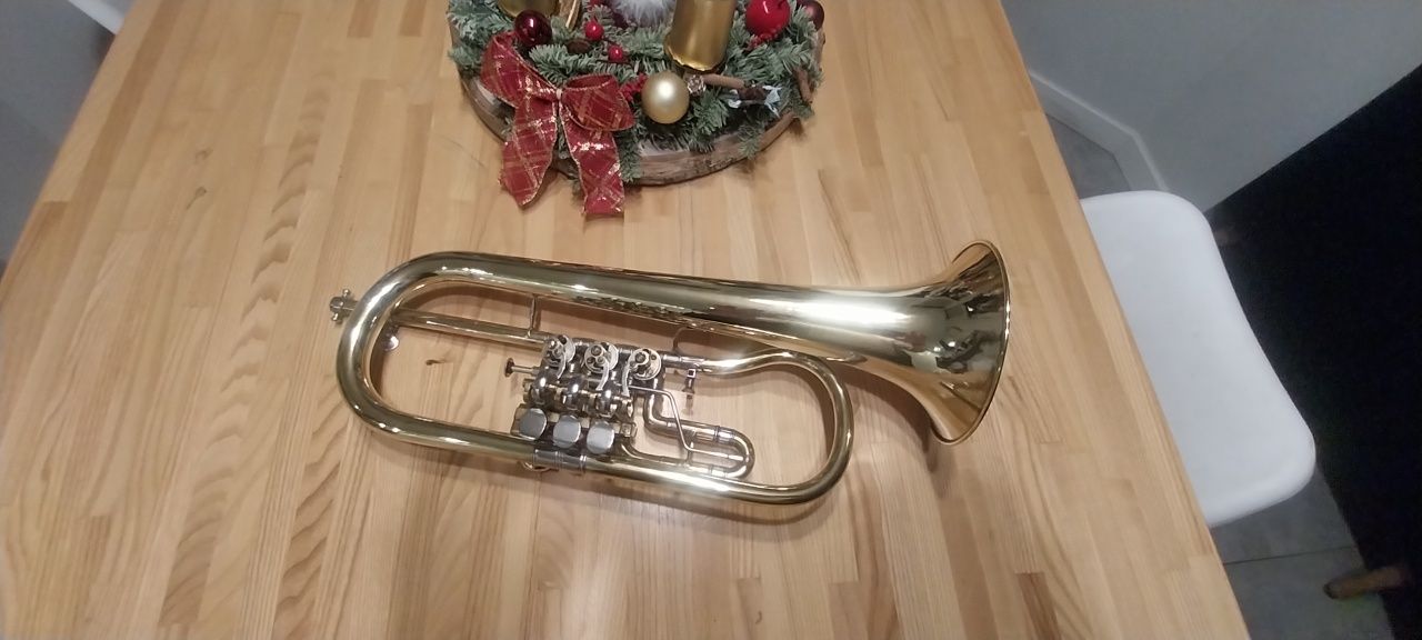 Flugelhorn wentylowy - typ niemiecki