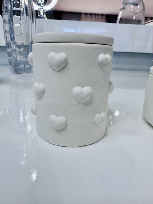 Potes gesso perfumado