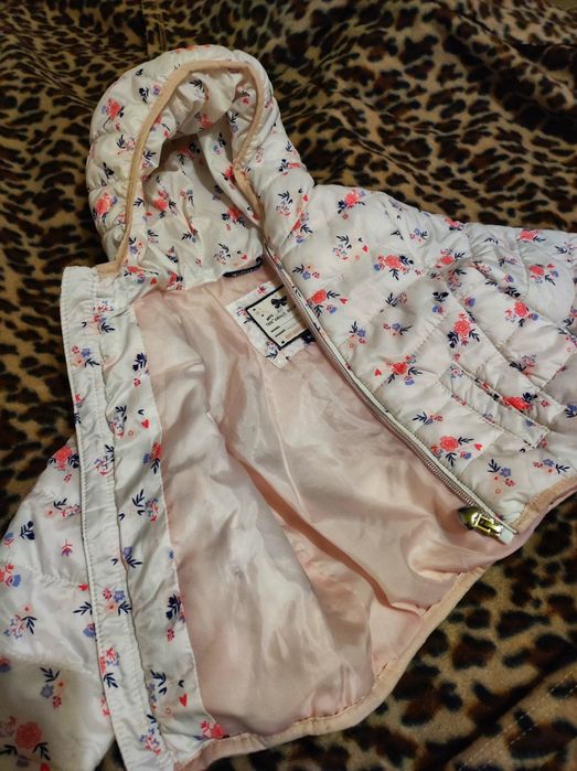 Курточка на дівчинку розмір 80