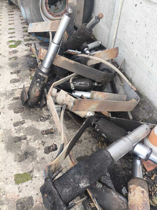 Siłownik Hydrauliczny HL IFA Autosan Wywrot BSS D 47