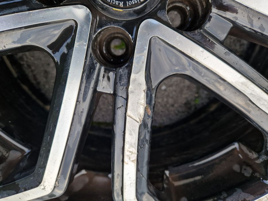 Felgi aluminiowe 16" + nowe opony