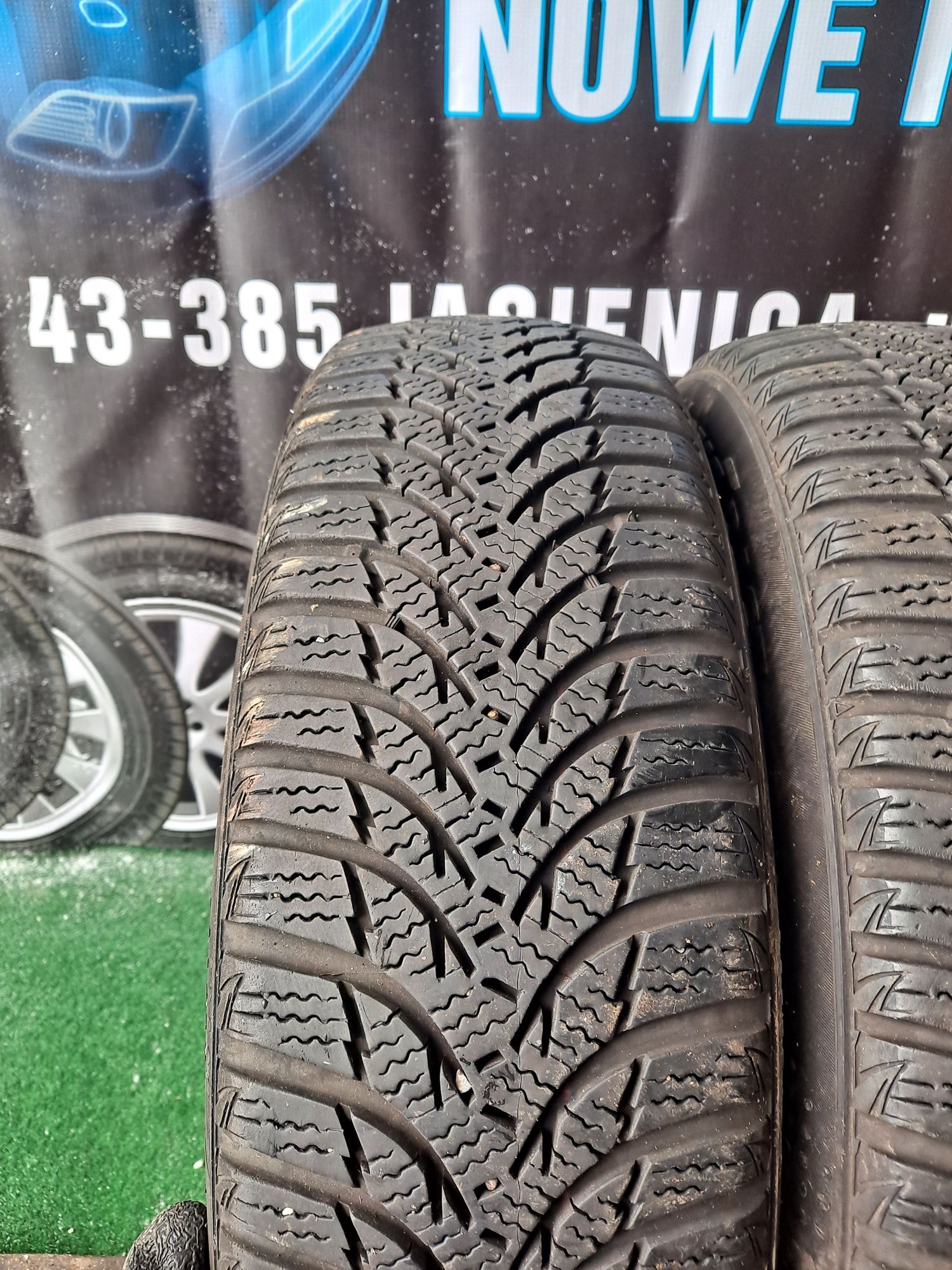 175/65/15 Opony zimowe Kumho ładna Para 8mm!!