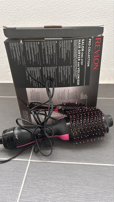 Escova seca e da volume Revon