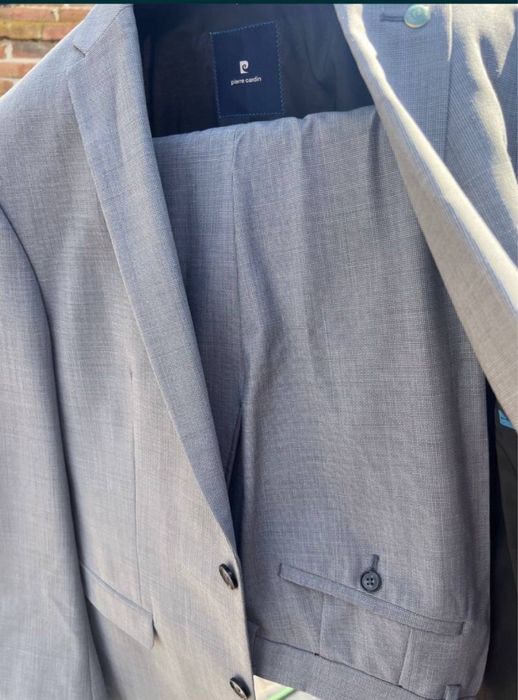 Продам космюм мужской, деловой, б/у