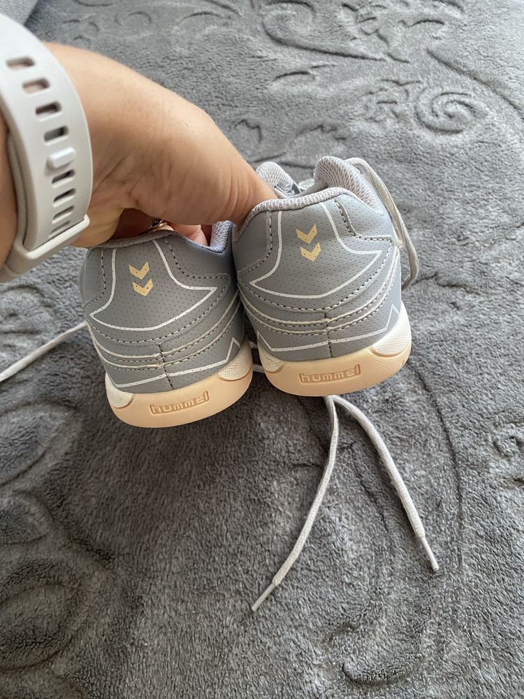 Buty sznurowane sportowe