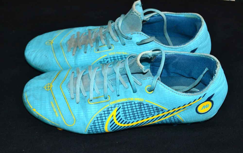 Chuteiras Nike Mercurial Vapor  42