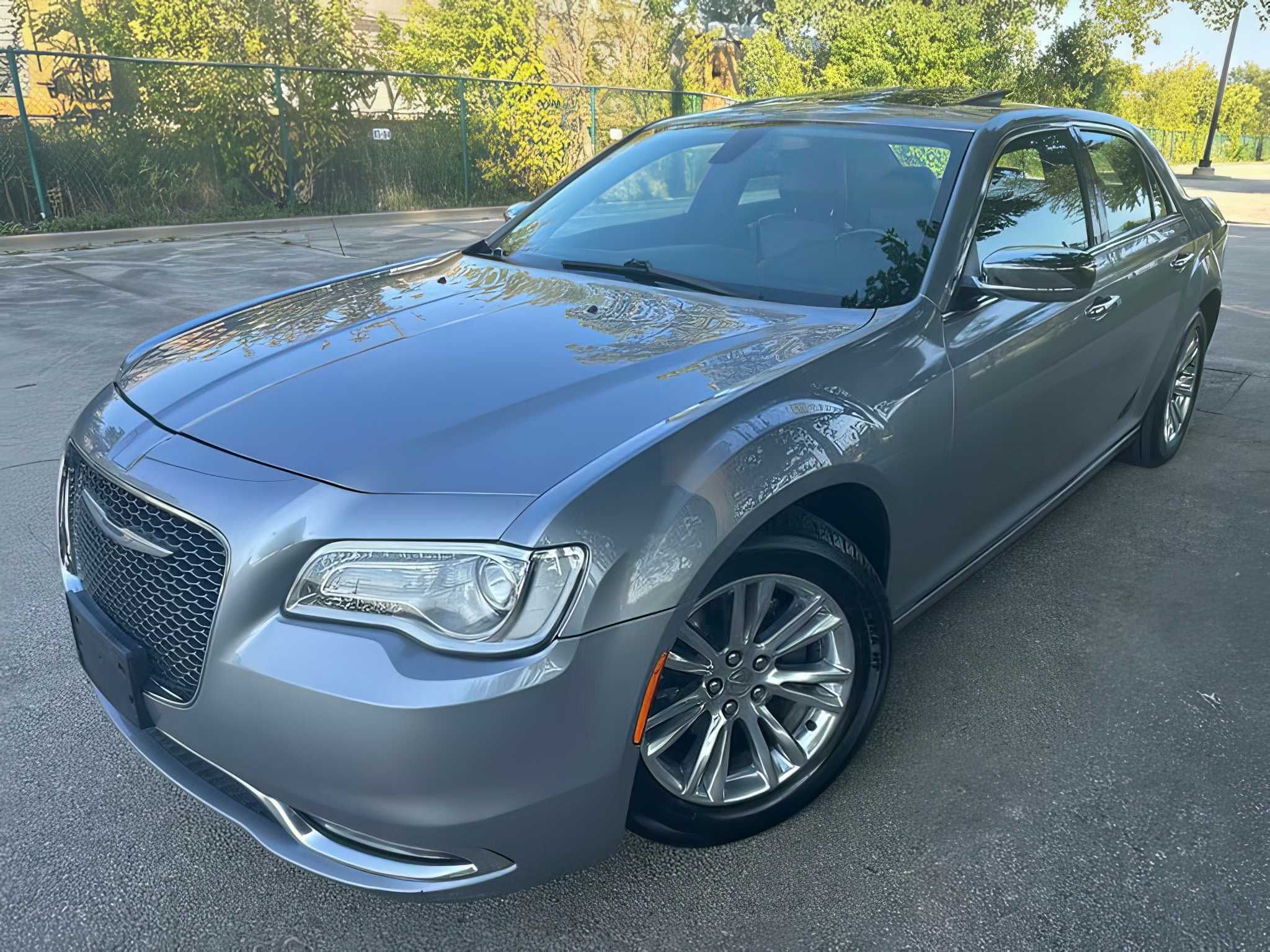 2016 Chrysler 300 C
