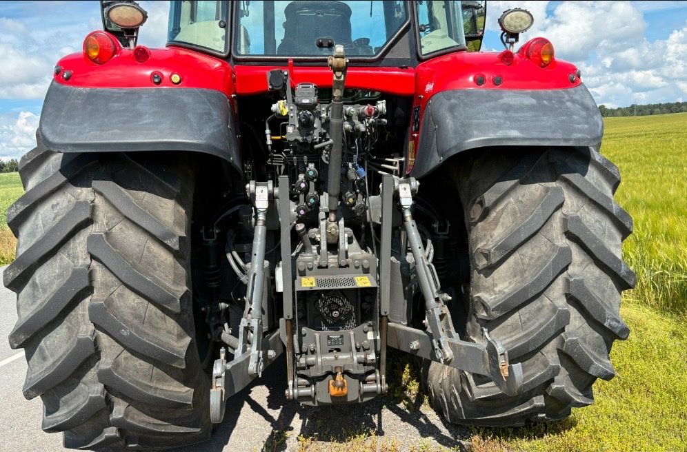 Massey Ferguson 6718 S DynaVT – Stan Bardzo Dobry – Tylko 1560 mth!
