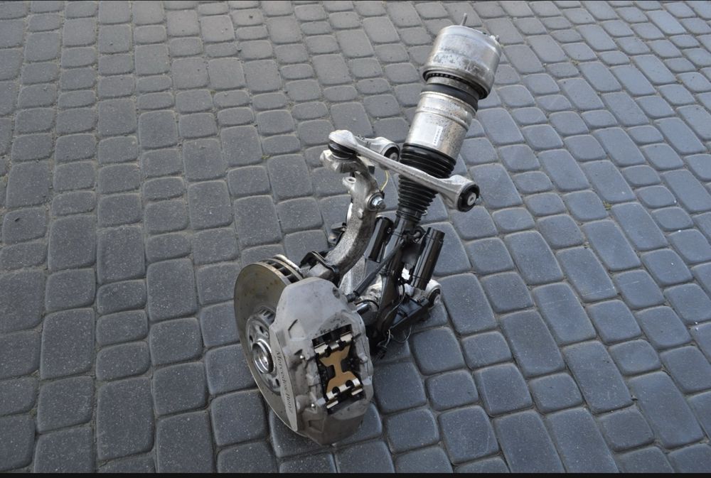 Mercedes GLC W253 ходова підвіска цапфа кулак ричаг піввісь пневмо