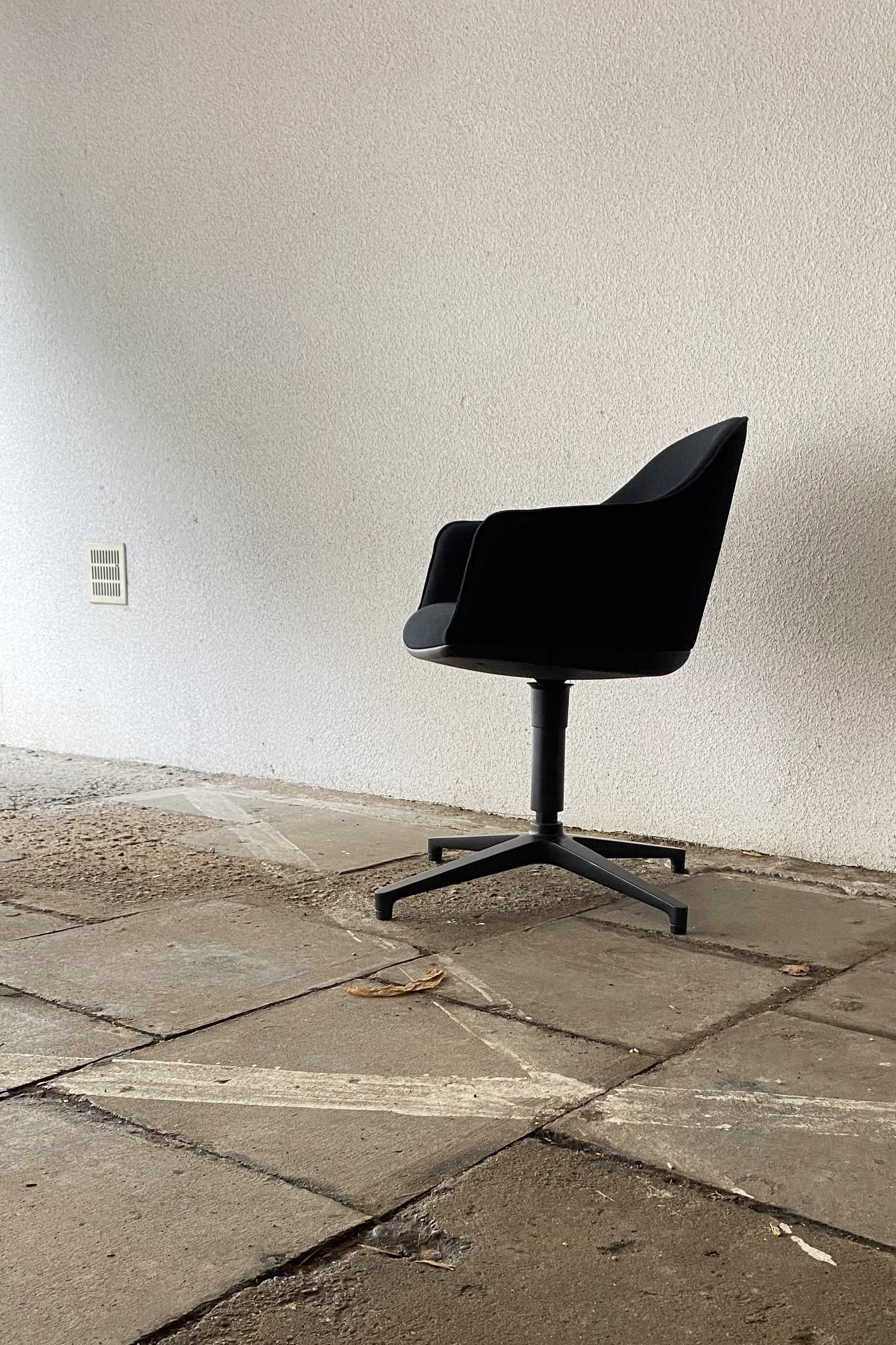 Fotel biurowy krzesło do biurka Vitra Softshell granatowy