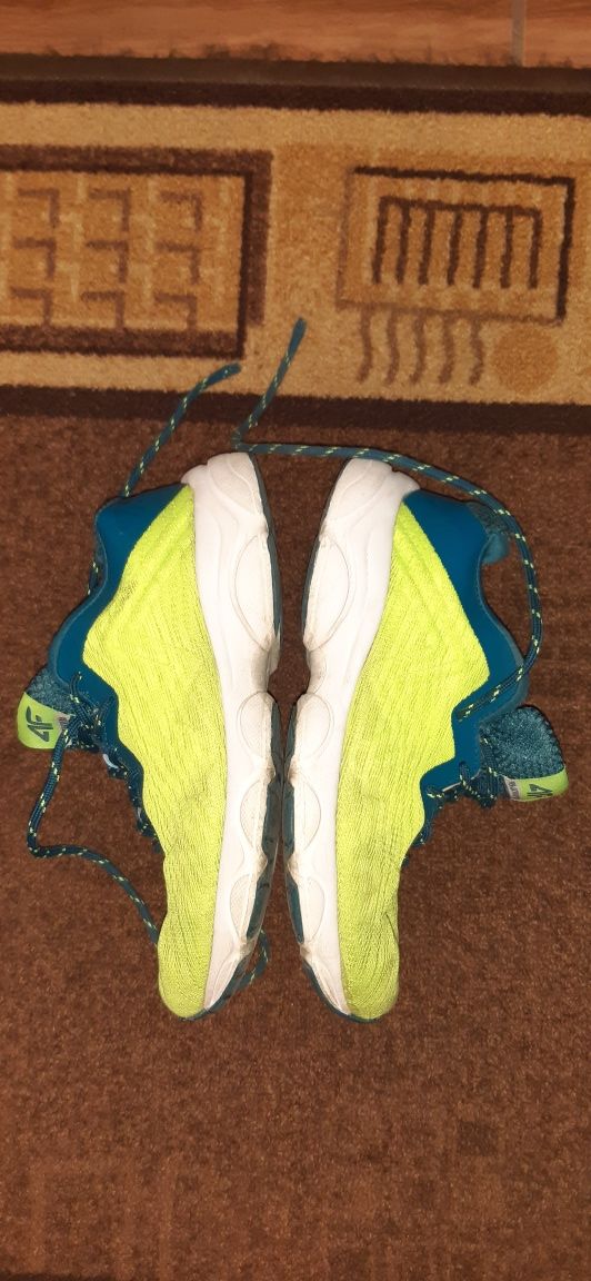 4F r. 35 buty adidas lekkie sportowe pianka zielone
