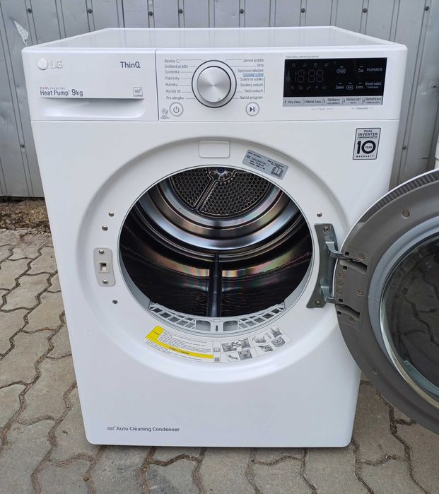 Сушильна машина 9 кг LG Dual Inverter ThinQ Heat Pump RC91V9AV4Q Korea