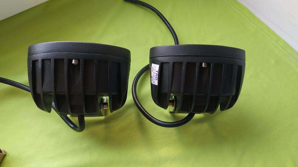 Противотуманки дополнительный свет авто мото