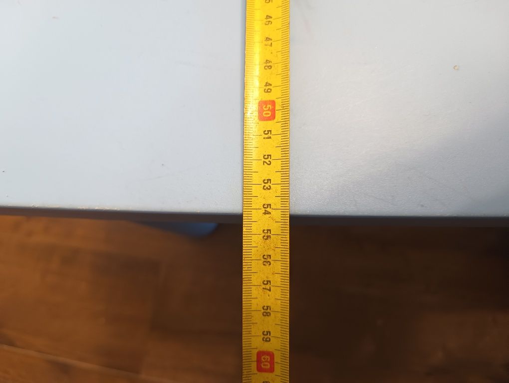 Sprzedam stolik + 2 krzesełka