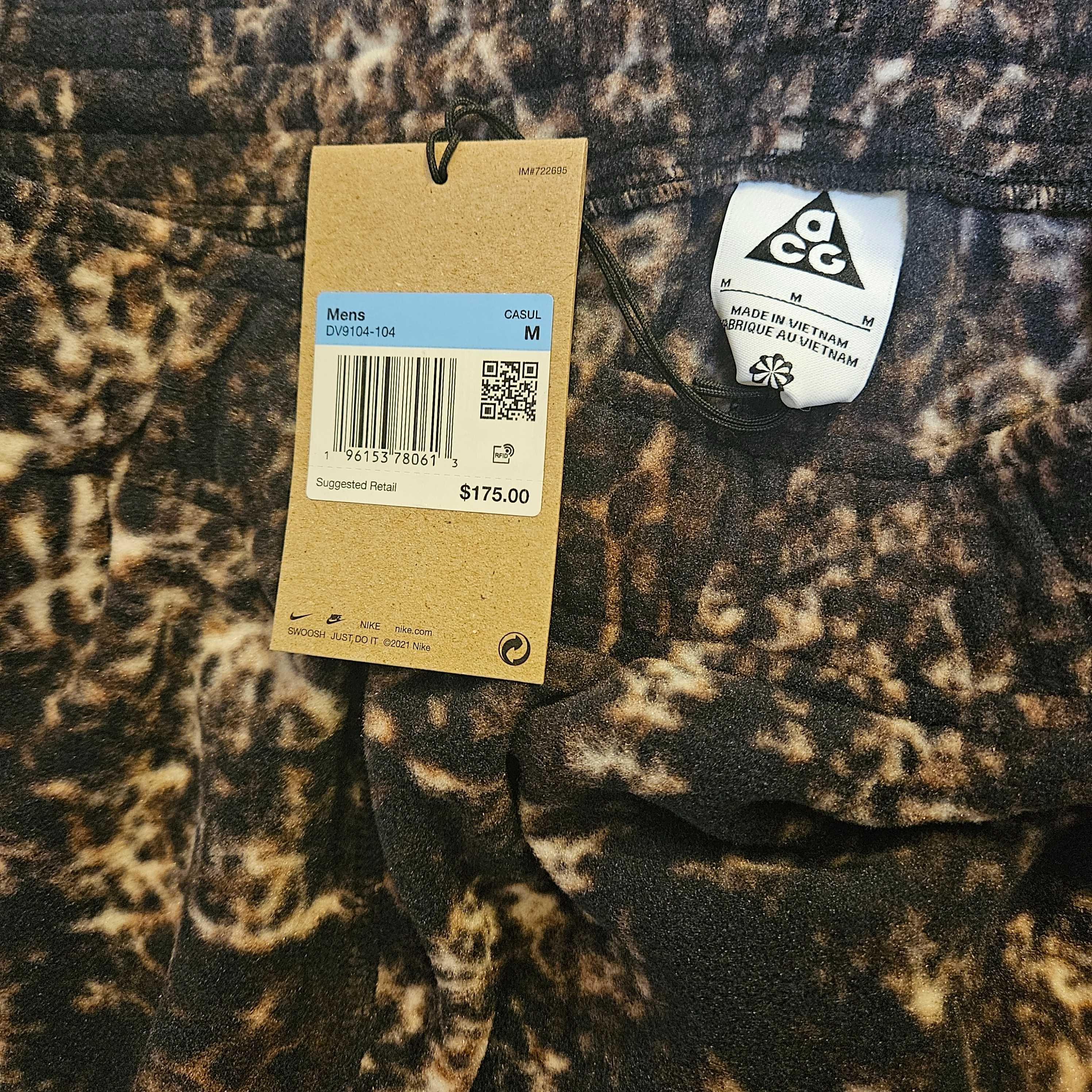 Nike ACG Therma -Fit Wolf Tree Print Fleece Pants