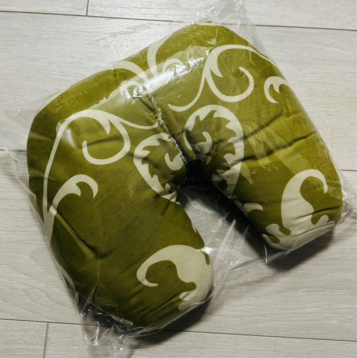 Масажна подушка