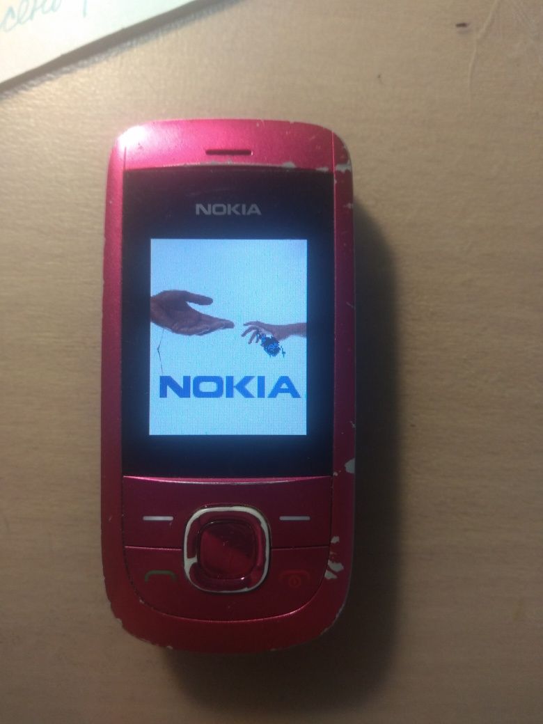 Продам телефон Nokia 2220 s