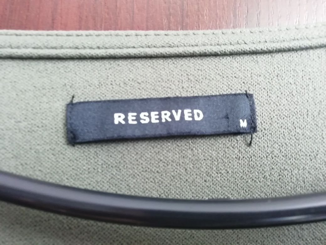 Sukienka Reserved