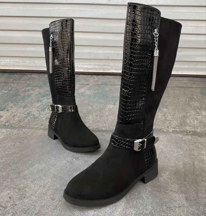 Черевики чорні осінь