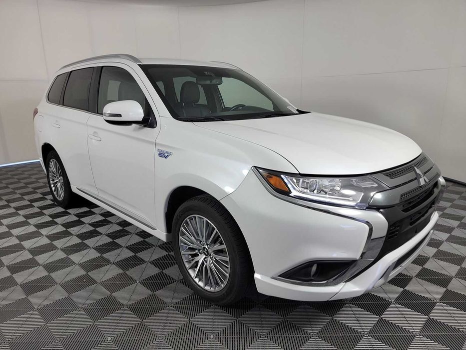 2022 Mitsubishi Outlander SEL атмосферний двигун