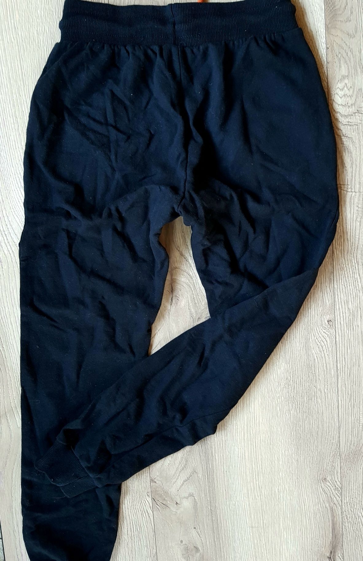 Spodnie dresowe 152 cm 12 lat