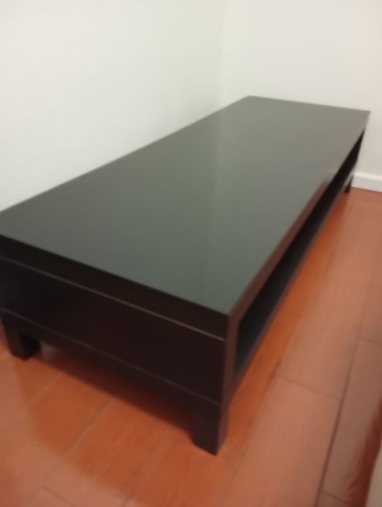 Mesa de televisão/com tampo de vidro